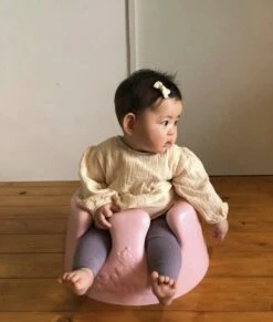 Bumbo Floorseat - Cradle Pink - Kinderstoel - Zacht Foam -Stokke Verkoop 1019x1200