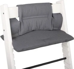 Ukje Stoelverkleiner - Geschikt Voor Stokke Tripp Trapp - Kinderstoel - Kussenset - Grijs - Wafelstof - Extra Dik -Stokke Verkoop 1200x1114 1