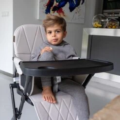 Kinderstoel Topmark Lucky Zwart - Compact Inklapbare Kinderstoel -Stokke Verkoop 1200x1200 195