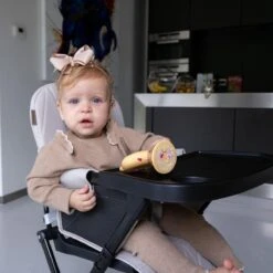 Kinderstoel Topmark Lucky Zwart - Compact Inklapbare Kinderstoel -Stokke Verkoop 1200x1200 197