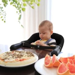 Humpy Dumpy Opvouwbare/ Inklapbare Kinderstoel- Tafelhangstoel - Vouw In Elkaar & Neem Mee In De Bijgesloten Tas! -Stokke Verkoop 1200x1200 274