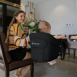 Humpy Dumpy Opvouwbare/ Inklapbare Kinderstoel- Tafelhangstoel - Vouw In Elkaar & Neem Mee In De Bijgesloten Tas! -Stokke Verkoop 1200x1200 276