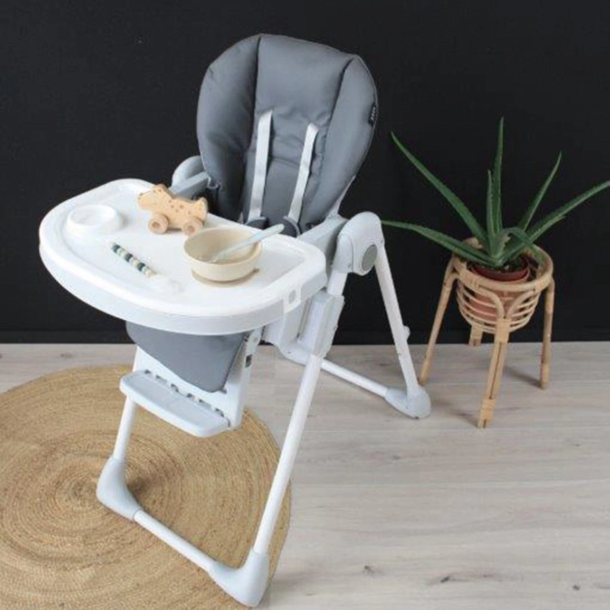 Kekk Kinderstoel Riva - Eetstoel Voor Kinderen - Antraciet 8 Kekk Kinderstoel Riva - Eetstoel Voor Kinderen - Antraciet - Afbeelding 6