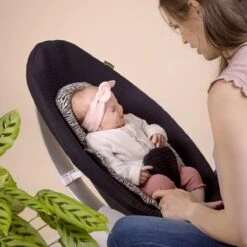 Ukje Wipstoelhoes - Geschikt Voor Over De MamaRoo4 Multi-Motion Baby Swing Wipstoel - Wafelstof - Zwart 17 Ukje Wipstoelhoes - Geschikt Voor Over De MamaRoo4 Multi-Motion Baby Swing Wipstoel - Wafelstof - Zwart -Stokke Verkoop 1200x1200 424