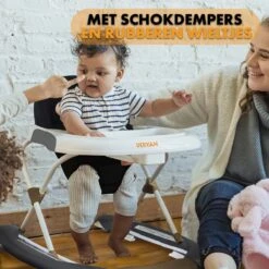 Deryan Luxe Loopstoel - Schommelfunctie -Inclusief Speelset En Dienblad - Bruin -Stokke Verkoop 1200x1200 784