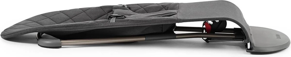 BabyBjörn Wipstoel Bliss Donkergrijs Frame - 3D Jersey - Houtskoolgrijs - Ergonomisch - Verstelbaar - Inklapbaar 7 BabyBjörn Wipstoel Bliss Donkergrijs Frame - 3D Jersey - Houtskoolgrijs - Ergonomisch - Verstelbaar - Inklapbaar - Afbeelding 5