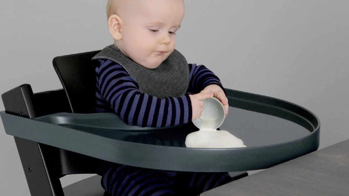 Playtray Voor De Stokke Tripp Trapp - Met Riempje - Antraciet 4 Playtray Voor De Stokke Tripp Trapp - Met Riempje - Antraciet - Afbeelding 2