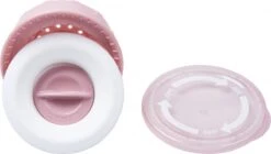 Nijntje Roze 250ml 360° Anti-lek Drinkbeker Met Handvaten 12921 7 Nijntje Roze 250ml 360° Anti-lek Drinkbeker Met Handvaten 12921 -Stokke Verkoop 1200x681 1