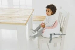 Bumbo Multi Seat - Cradle Pink - Kinderstoel - Stoelverhoger - Multifunctioneel 10 Bumbo Multi Seat - Cradle Pink - Kinderstoel - Stoelverhoger - Multifunctioneel -Stokke Verkoop 1200x799 19
