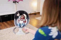 4Baby Rock 'n Relax Grijs - Babyschommel - Elektronische BabySwing - 5 Snelheden - Inclusief Accessoires -Stokke Verkoop 1200x800 138