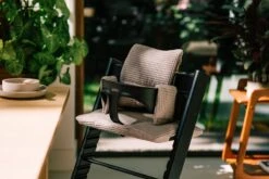 Ukje Stoelverkleiner - Geschikt Voor Stokke Tripp Trapp - Kinderstoel - Kussenset - Grijs - Wafelstof - Extra Dik -Stokke Verkoop 1200x801 30