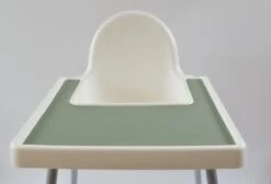 Merkloos Placemat Desert Sage IKEA Kinderstoel Antilop