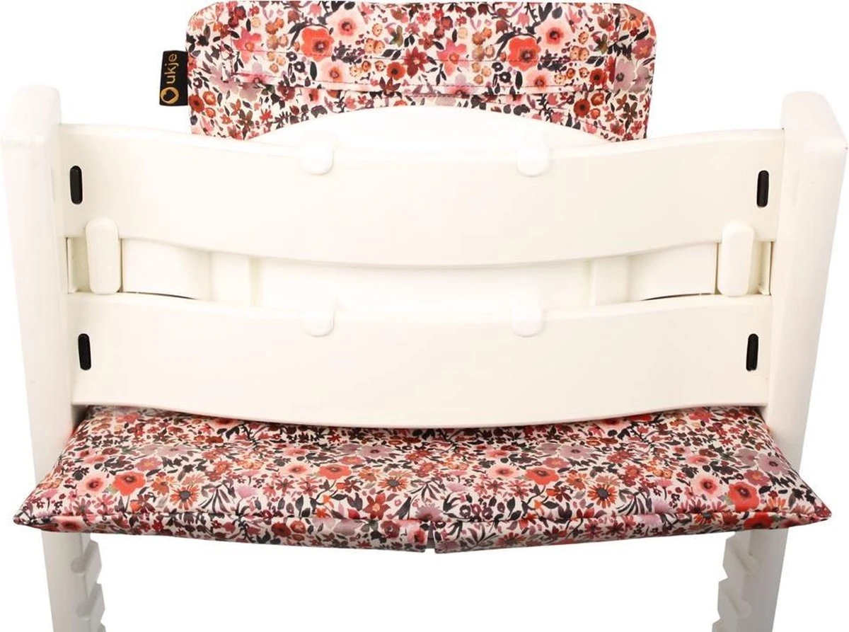 Ukje Stoelverkleiner - Kussenset - Geschikt Voor Stokke Tripp Trapp Kinderstoel - Geplastificeerd - Roze - Bloemen Print - Extra Dik 4 Ukje Stoelverkleiner - Kussenset - Geschikt Voor Stokke Tripp Trapp Kinderstoel - Geplastificeerd - Roze - Bloemen Print - Extra Dik - Afbeelding 2