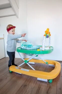 Tryco Cruiser Pink Loopstoel TR-32273 -Stokke Verkoop 800x1200 51