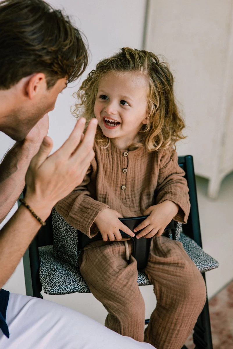Ukje Stoelverkleiner - Kussenset - Geschikt Voor Stokke Tripp Trapp Kinderstoel - Geplastificeerd - Roze - Bloemen Print - Extra Dik 12 Ukje Stoelverkleiner - Kussenset - Geschikt Voor Stokke Tripp Trapp Kinderstoel - Geplastificeerd - Roze - Bloemen Print - Extra Dik - Afbeelding 10