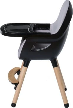 Titaniumbaby Kinderstoel Dayz Grey/Black -Stokke Verkoop 816x1200 1