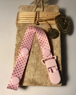 Speenclip Speenkoord Roze Rood Stipjes Dotjes Meisje Baby - Goedkoop - Gratis Verzending 6 Speenclip Speenkoord Roze Rood Stipjes Dotjes Meisje Baby - Goedkoop - Gratis Verzending -Stokke Verkoop 959x1200 2