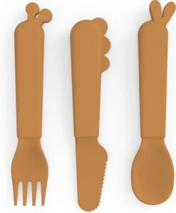 Done By Deer Deer Friends Kiddish Bestek Mustard -Stokke Verkoop 991x1200 4